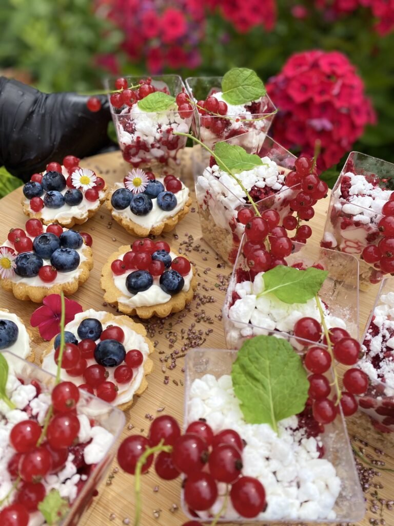 Firma_cateringowa,_catering_z_dowozem_do_Trzebini,_party_boxy_i_jedzenie_na_imprezę.